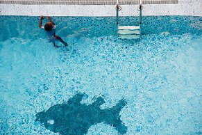 GemSuites State House