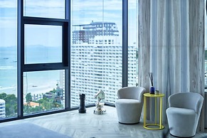 Pattaya Central Sea View Pool Suite