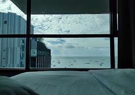 Pattaya Central Sea View Pool Suite