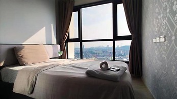 Pattaya Central Sea View Pool Suite