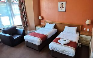 Russell Hotel