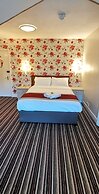 Russell Hotel