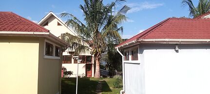 Samanene Beach Hotel