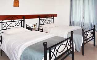 Arusha Naaz Hotel