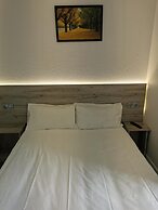 Alpha Hotel
