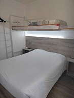 Alpha Hotel