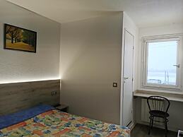 Alpha Hotel