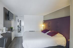 Brit Hotel Reims la Neuvillette