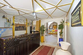 Riad Hotel El Kennaria