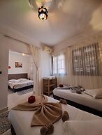 Riad Hotel El Kennaria