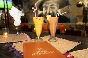 Riad Hotel El Kennaria