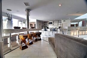 Serene Vegas Boutique Hotel Las Vegas