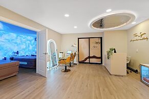 Serene Vegas Boutique Hotel Las Vegas