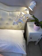 Domus Valadier Guesthouse