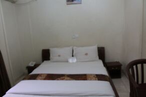 Hotel Mbouoh Star Palace