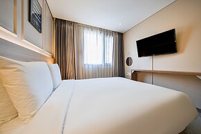 Hotel Vella Suite Suwon