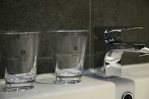 Hotel Vella Suite Suwon