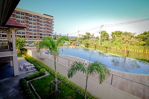 The Cotai Luxury Design Hotel