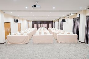 The Cotai Luxury Design Hotel