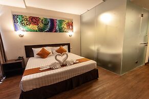 The Cotai Luxury Design Hotel