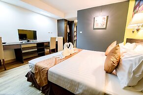 The Cotai Luxury Design Hotel