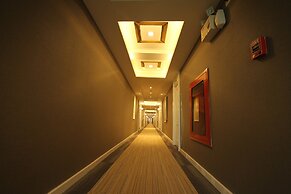 The Cotai Luxury Design Hotel
