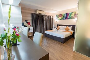 The Cotai Luxury Design Hotel