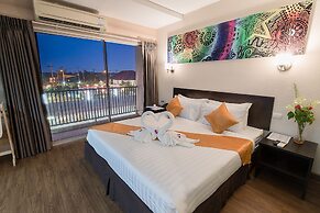 The Cotai Luxury Design Hotel