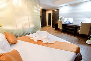 The Cotai Luxury Design Hotel