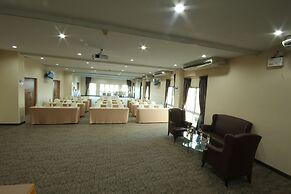 The Cotai Luxury Design Hotel