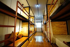 Sleep Owl Hostel