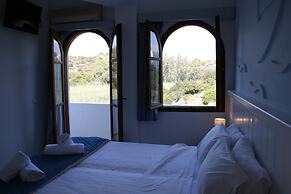 Naiades Almiros River Hotel