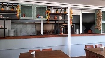 Naiades Almiros River Hotel