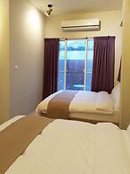 Railway Traveler B&B