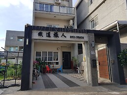 Railway Traveler B&B