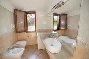 Babai Village - Abba Urci