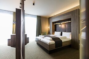 RiKu HOTEL Ulm