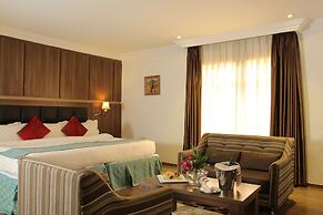 Grand Pela Hotels & Suites