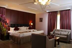 Grand Pela Hotels & Suites