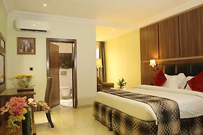 Grand Pela Hotels & Suites