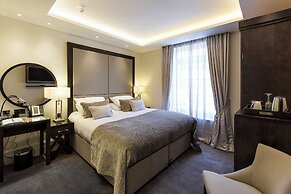 One Warwick Park Hotel