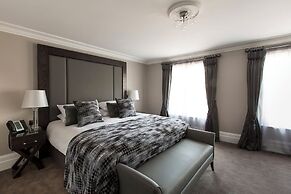 One Warwick Park Hotel