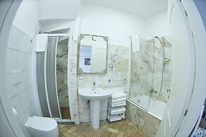 Atlantis Inn Castelgandolfo