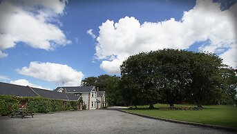Coolanowle Country House