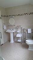 Coolanowle Country House