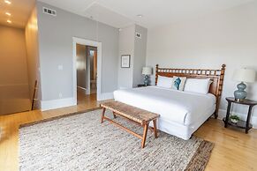 Newport Lofts - 194 Thames Street