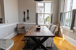 Newport Lofts - 194 Thames Street