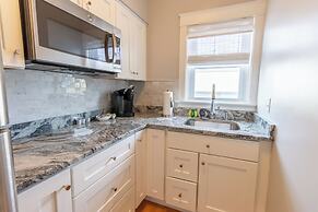 Newport Lofts - 194 Thames Street