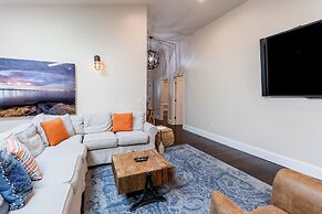 The Newport Lofts - 359 Thames Street