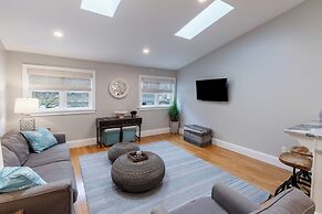 The Newport Lofts - 359 Thames Street